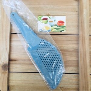 Vintage Tupperware strainer